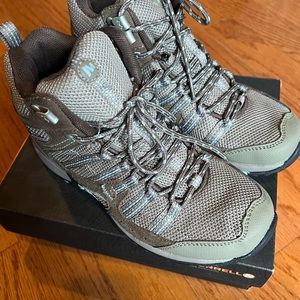 Merrell Tuskora Mid Waterproof hiking boot